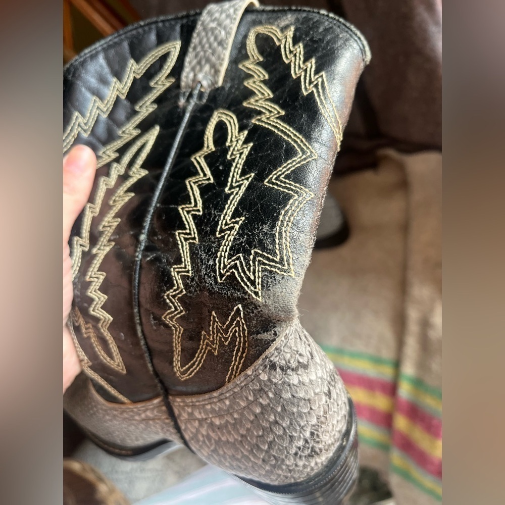 Cowboy Boots - Picture 2 of 4